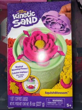 Kinetic Sand SquishBlossom Flower Playset